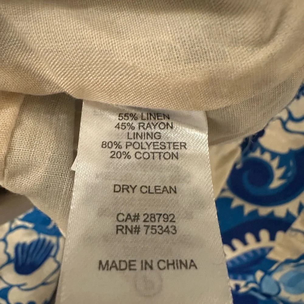 Beautiful House of Harlow Floral Blue and White two piece set - Picture 8 of 8